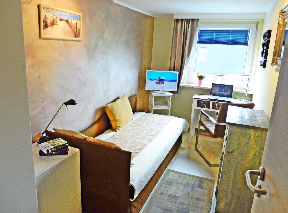 4-zimmer-ferienwohnung Deichwiese In / 3 Schlafzimmer / Garten / 2 - 5 Pers Westerland